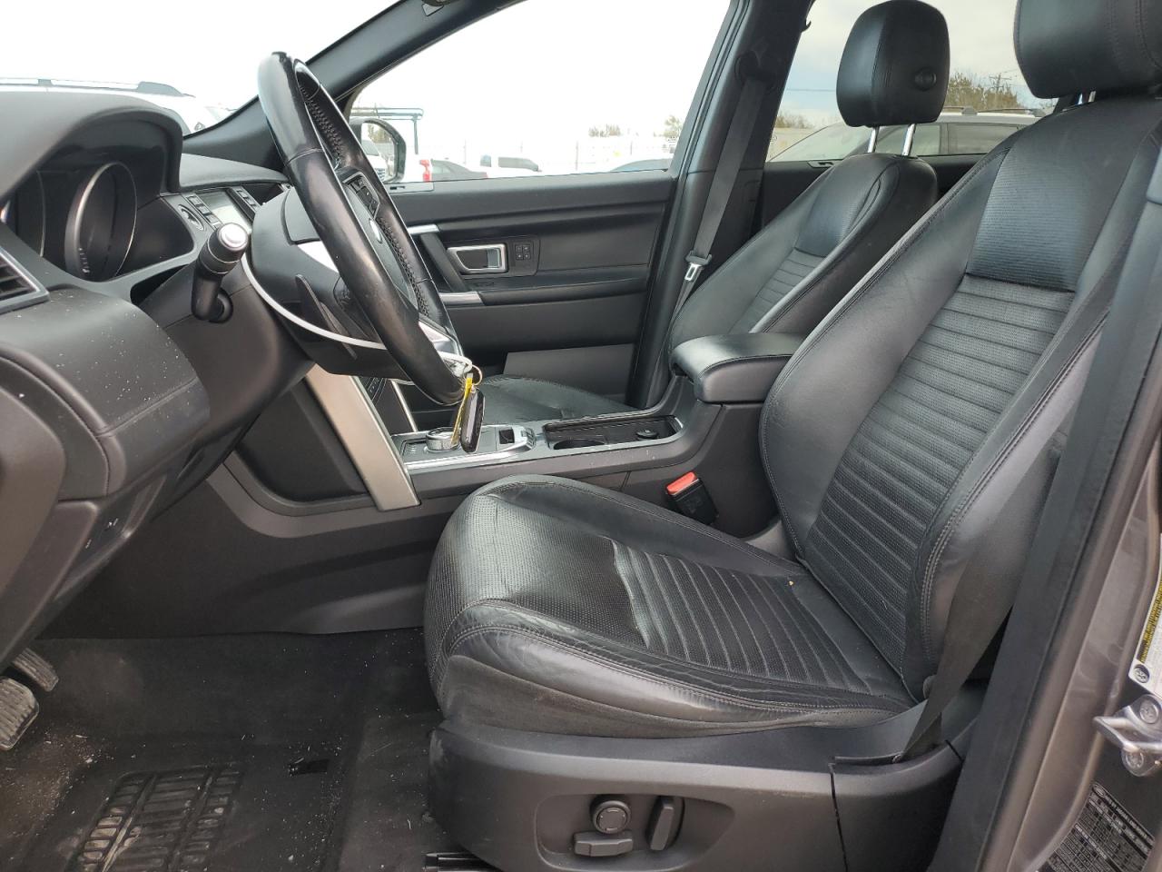 2016 Land Rover Discovery VIN SALCT2BGXGH614634 Copart auction photo, hail / minor dent/scratches damage thumbnail 7