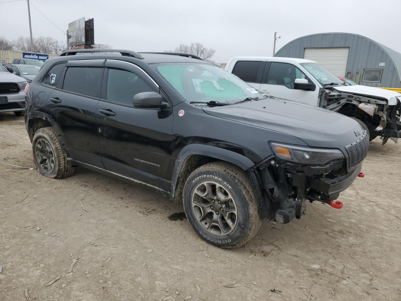 2020 Jeep Cherokee VIN 1C4PJMBN6LD518073 Copart auction photo, front end / all over damage thumbnail 4