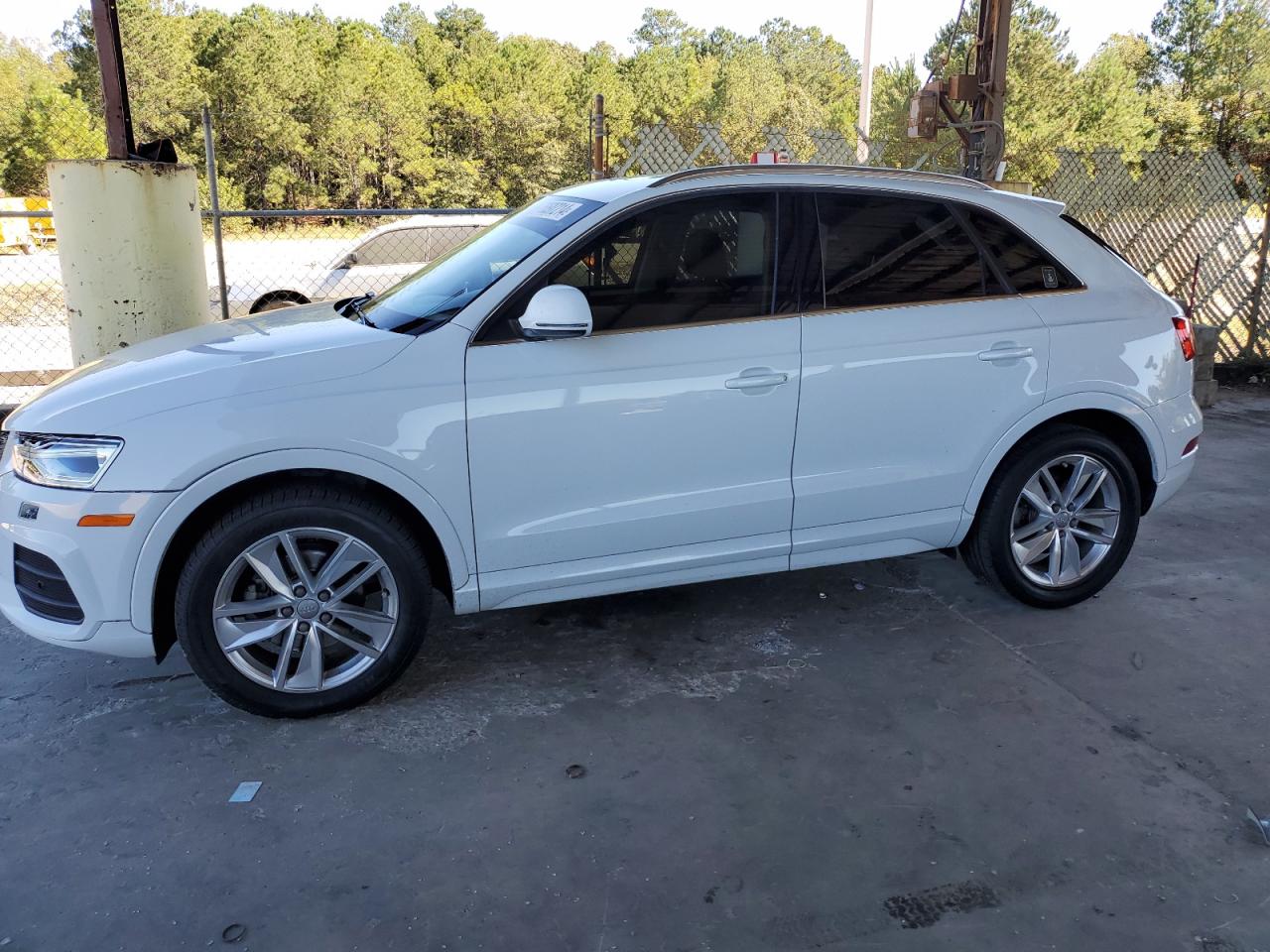 2016 Audi Q3 VIN WA1BFCFS6GR007326