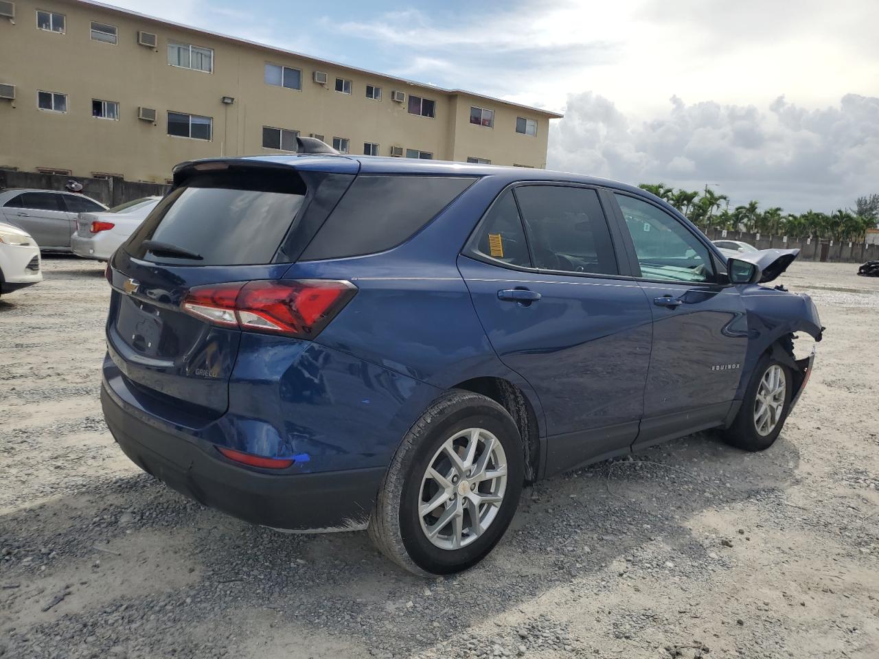 2022 Chevrolet Equinox VIN 3GNAXHEV6NS180045 Copart auction photo, front end / mechanical damage thumbnail 3