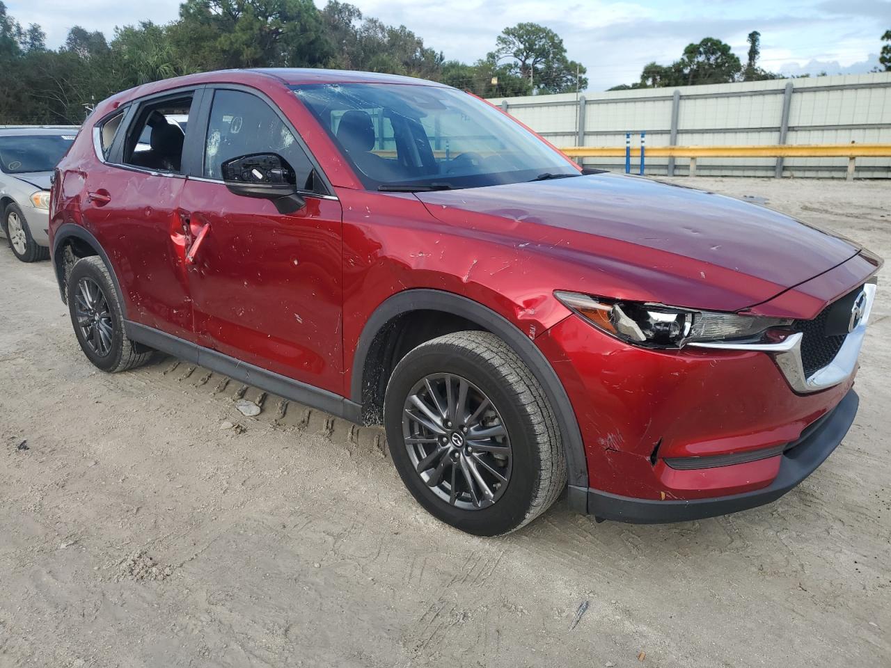 2019 Mazda CX-5 VIN JM3KFABM0K0520836 Copart auction photo, all over damage thumbnail 4