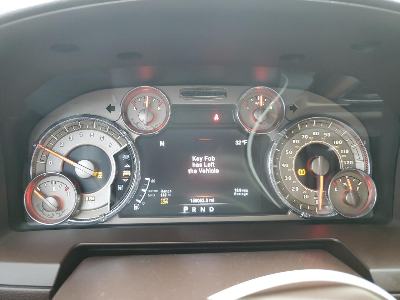 2016 RAM 1500 VIN 1C6RR7PT4GS224867 Copart auction photo, front end / side damage thumbnail 9