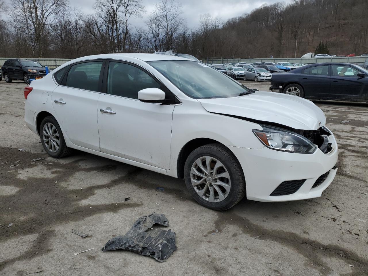 2019 Nissan Sentra VIN 3N1AB7AP3KY300582 Copart auction photo, front end damage thumbnail 4