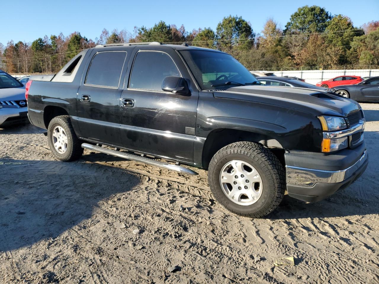 2005 Chevrolet Avalanche VIN 3GNEK12Z25G291998 Copart auction photo, front end / minor dent/scratches damage thumbnail 4