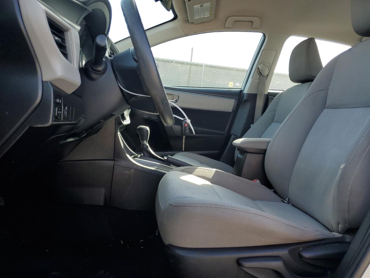 2016 Toyota Corolla VIN 5YFBPRHE6GP422864 Copart auction photo, front end / minor dent/scratches damage thumbnail 7