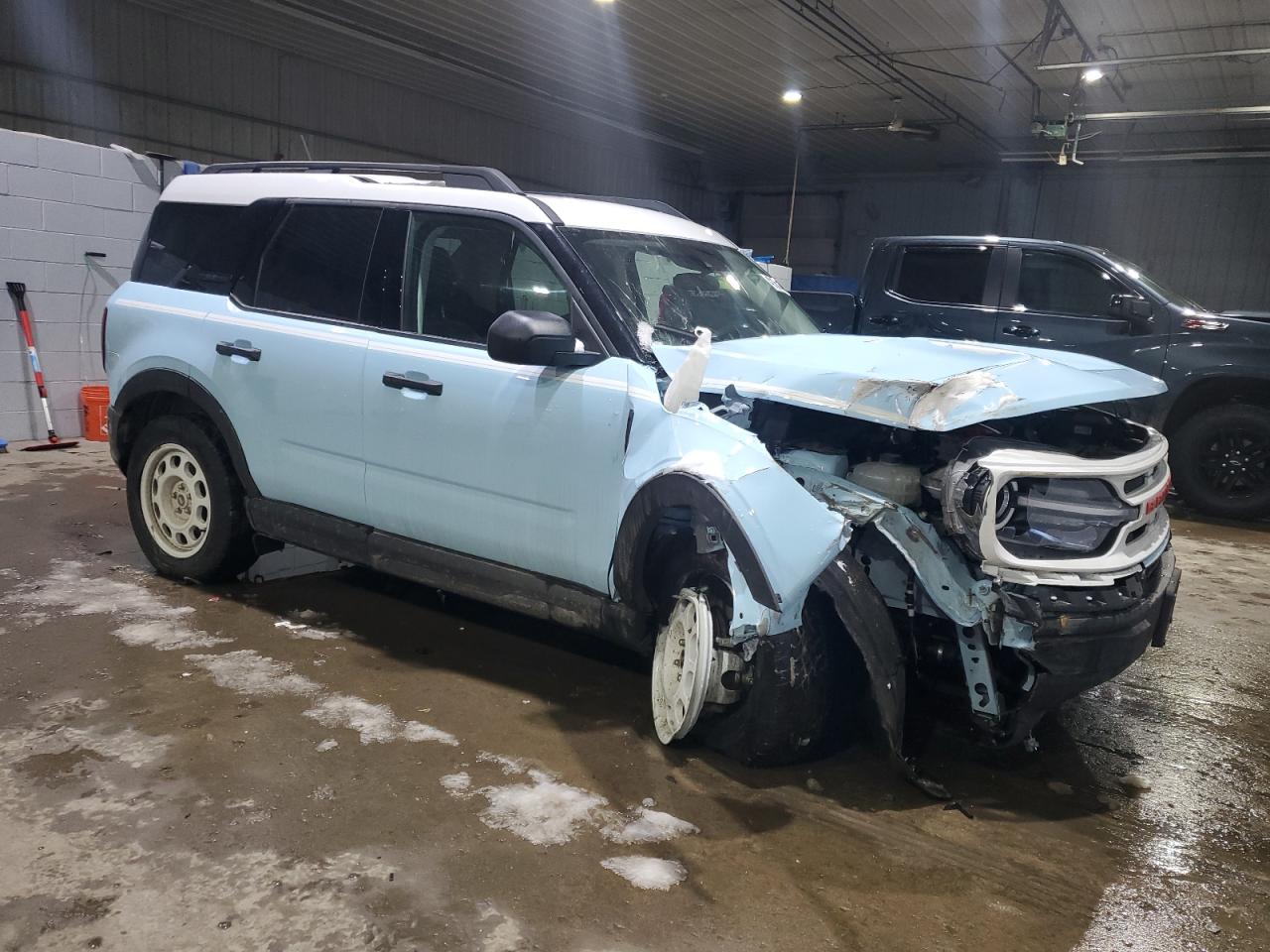 2023 Ford Bronco VIN 3FMCR9G69PRE06110 Copart auction photo, front end / minor dent/scratches damage thumbnail 4