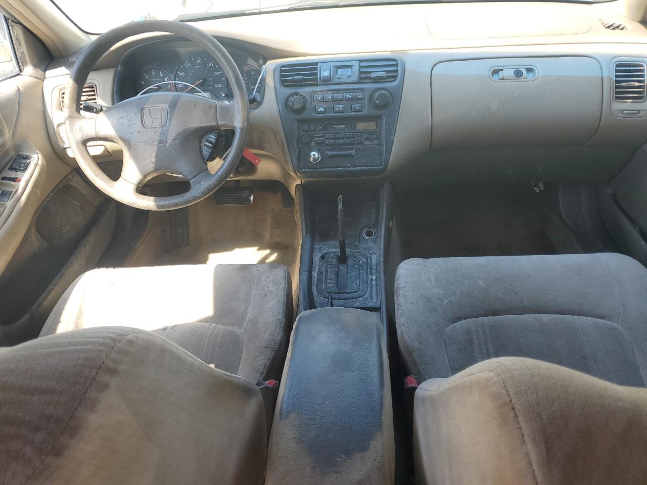2000 Honda Accord VIN JHMCG5646YC033318 Copart auction photo, front end damage thumbnail 8