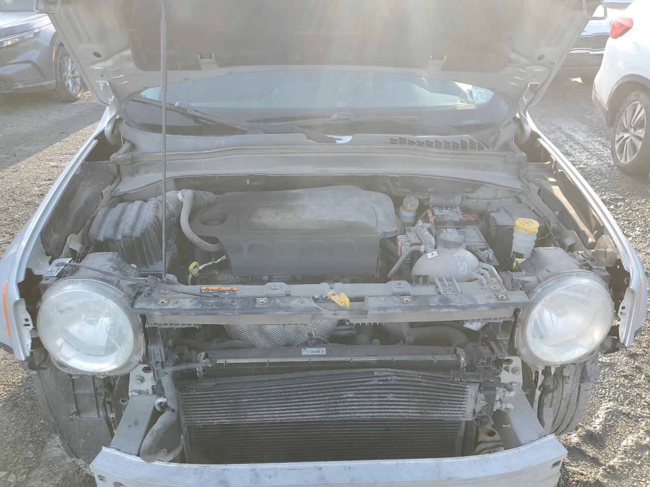2015 Jeep Renegade VIN ZACCJBBT9FPB94768 Copart auction photo, front end damage thumbnail 12