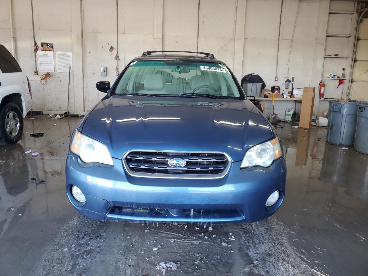 2007 Subaru Outback VIN 4S4BP61C076306909 Copart auction photo, side / minor dent/scratches damage thumbnail 5