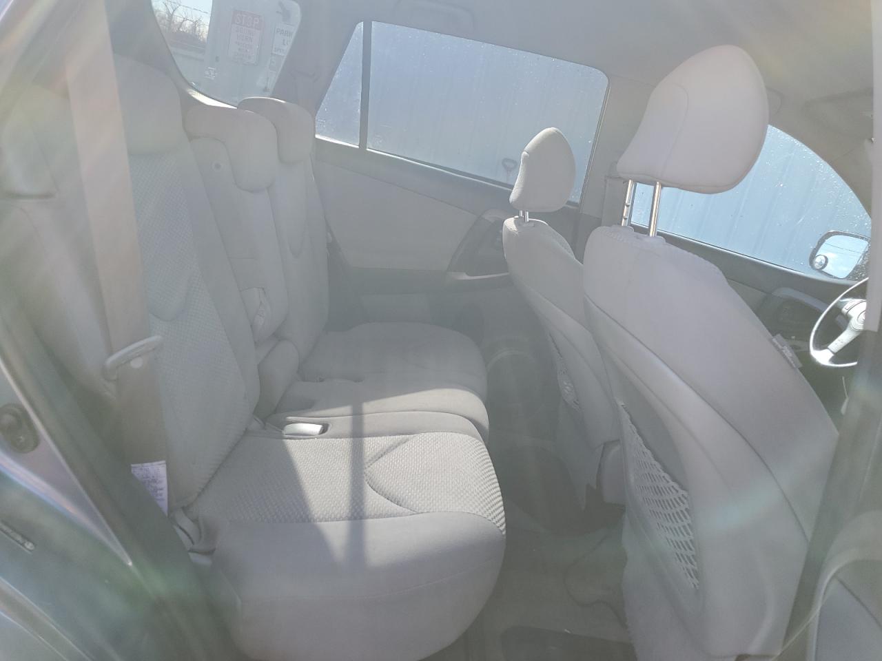 2008 Toyota RAV 4 VIN JTMBD31V686060110 Copart auction photo, front end / all over damage thumbnail 11