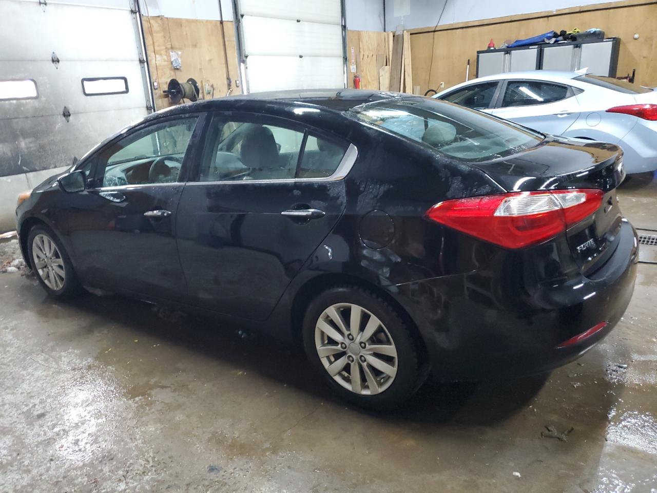 2014 KIA Forte VIN KNAFX4A87E5095178 Copart auction photo, side / undercarriage damage thumbnail 2