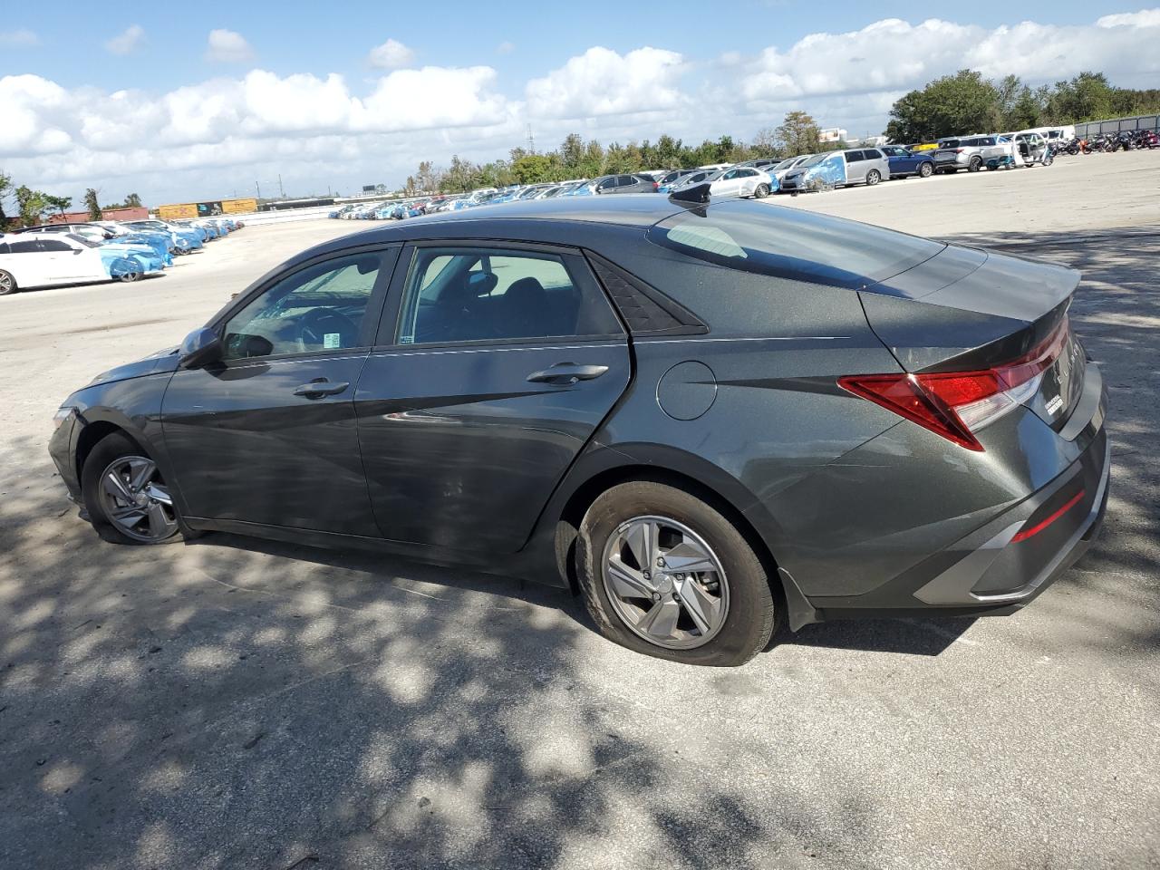 2024 Hyundai Elantra VIN KMHLL4DG1RU801704 Copart auction photo, front end damage thumbnail 2