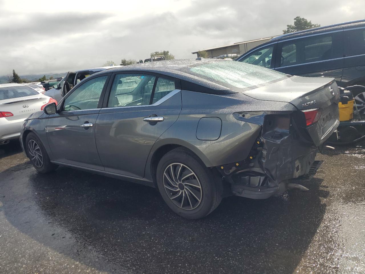 2020 Nissan Altima VIN 1N4BL4BV0LC258236 Copart auction photo, rear end / side damage thumbnail 2