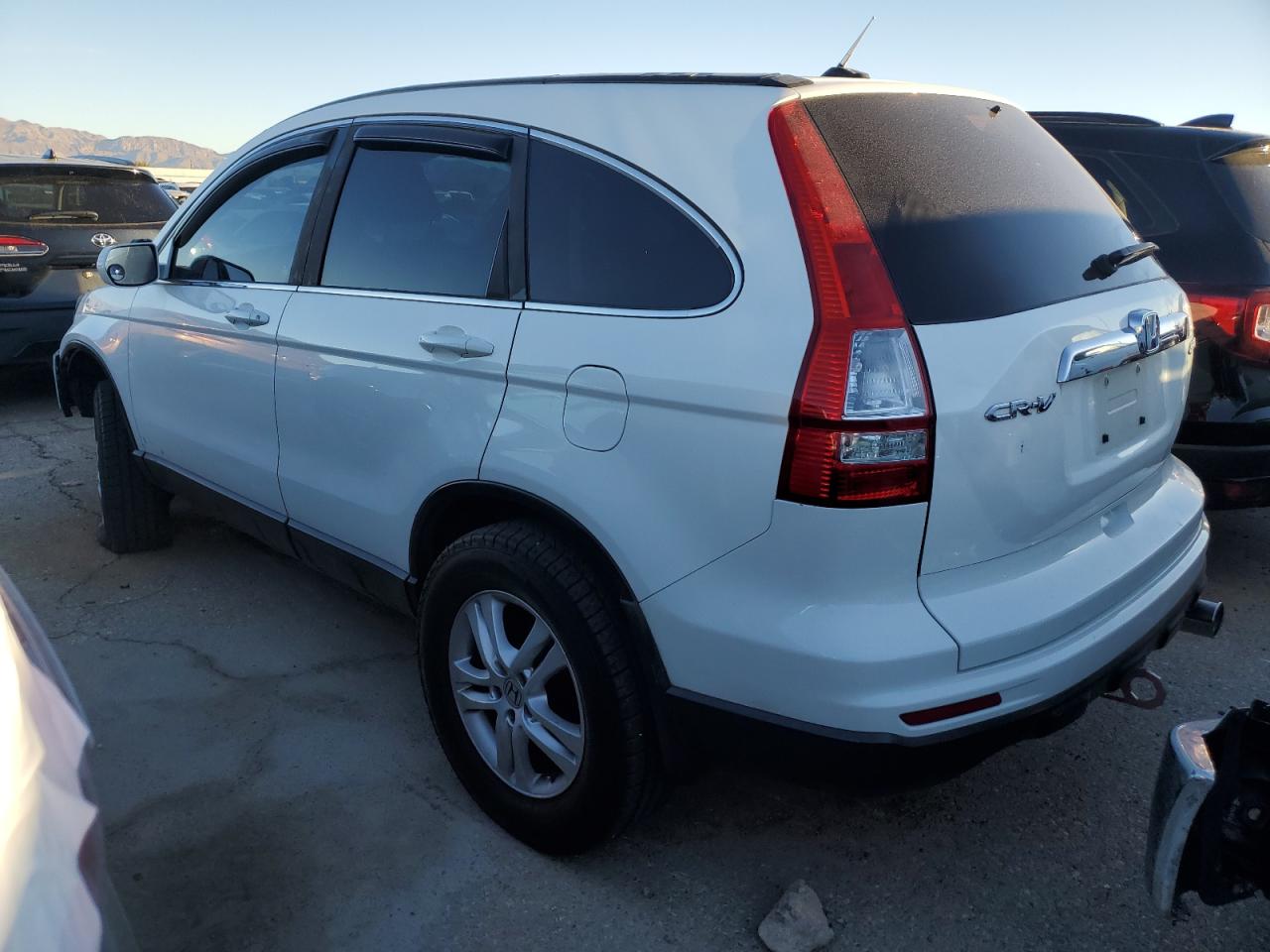2011 Honda CR-V VIN 5J6RE4H77BL083357 Copart auction photo, front end damage thumbnail 2