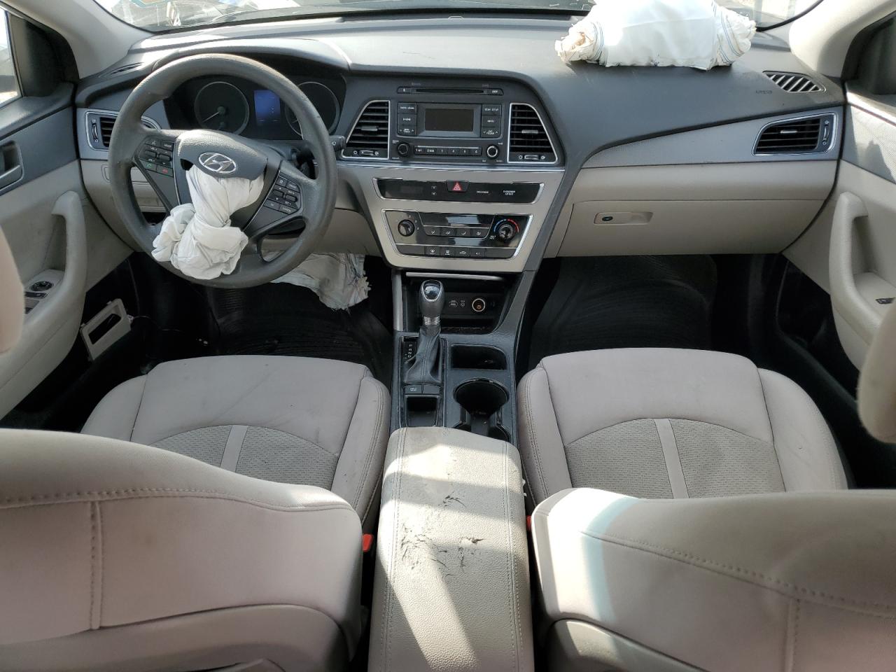 2017 Hyundai Sonata VIN 5NPE24AF8HH495881 Copart auction photo, front end / rear end damage thumbnail 8