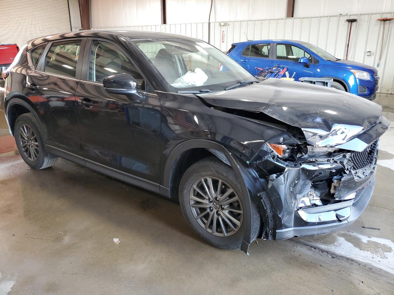 2017 Mazda CX-5 VIN JM3KFBBL7H0137790 Copart auction photo, front end damage thumbnail 4