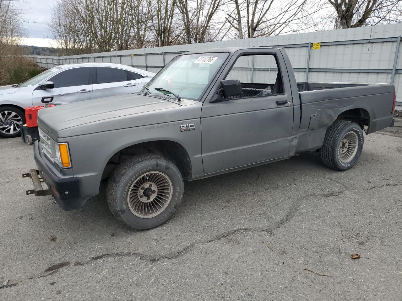 1988 Chevrolet S-10 Pickup VIN 1GCBS14E1J2210255 - Copart auction photo