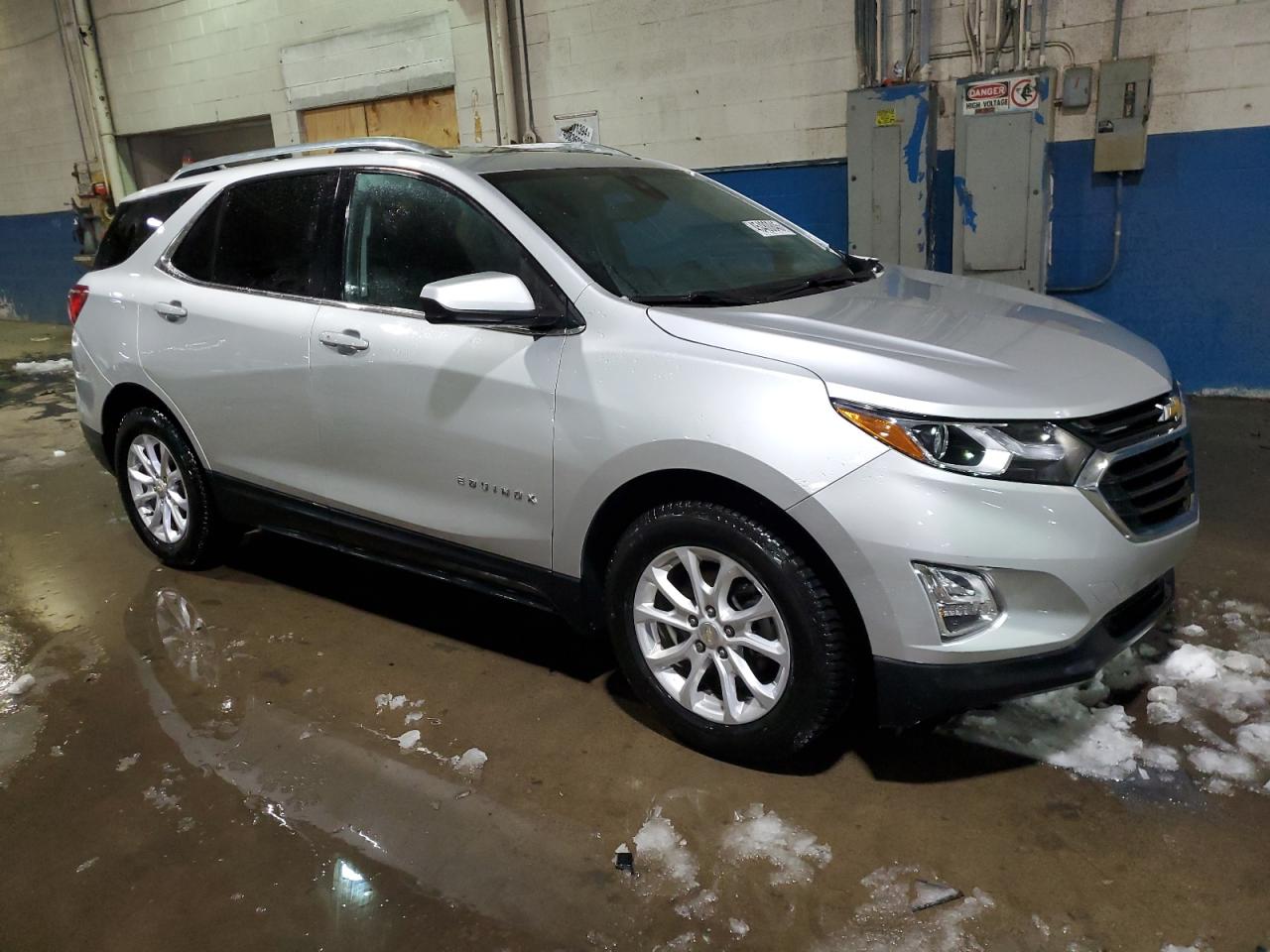 2020 Chevrolet Equinox VIN 3GNAXKEV9LS506964 Copart auction photo, all over / mechanical damage thumbnail 4