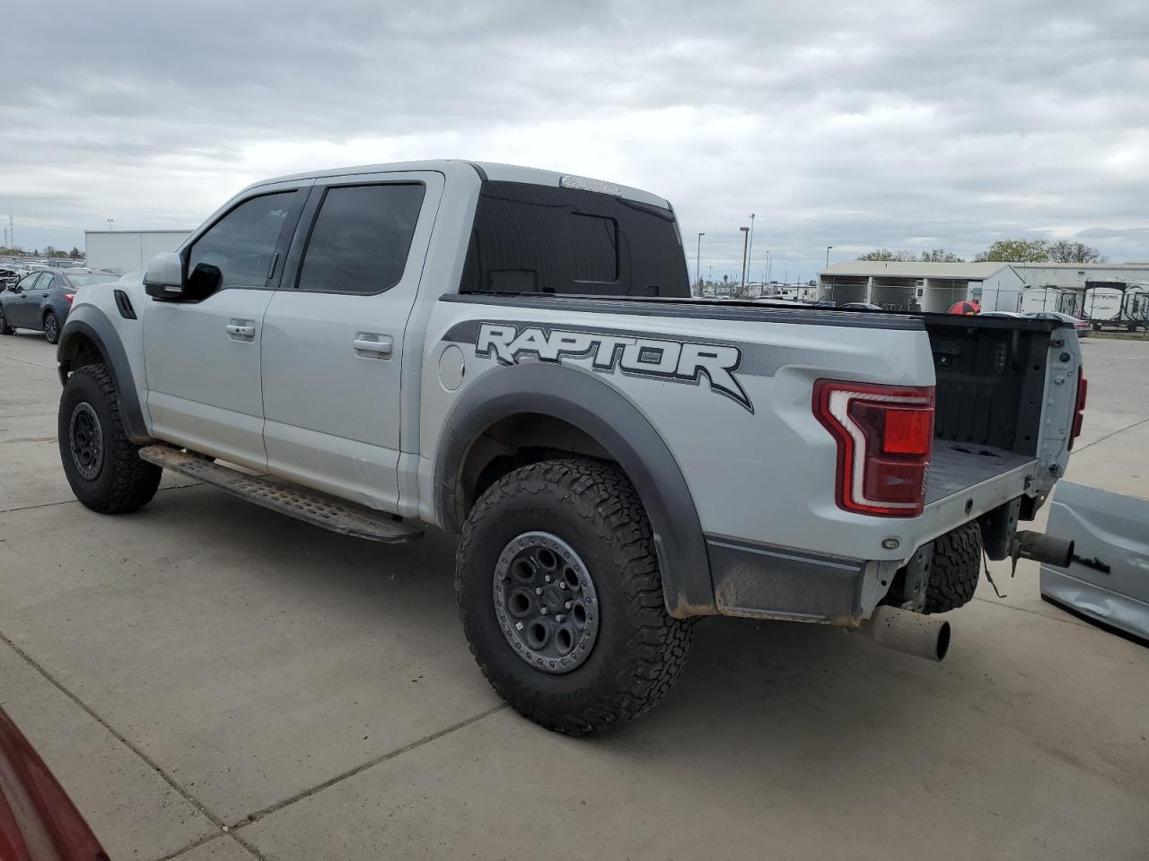 2017 Ford F-150 VIN 1FTFW1RG2HFA34285 Copart auction photo, rear end damage thumbnail 2