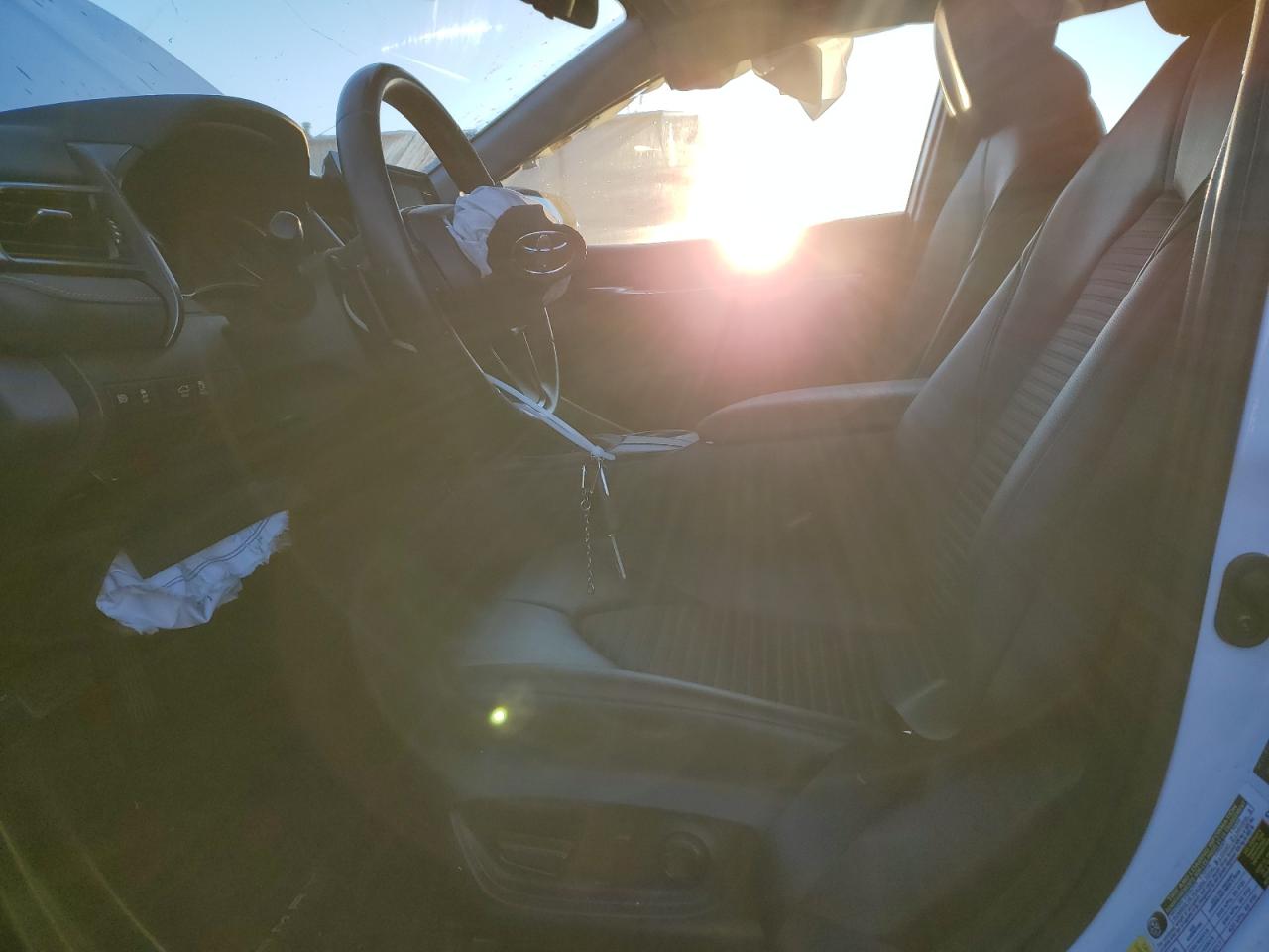 2021 Toyota Camry VIN 4T1G11AK2MU561831 Copart auction photo, front end damage thumbnail 7