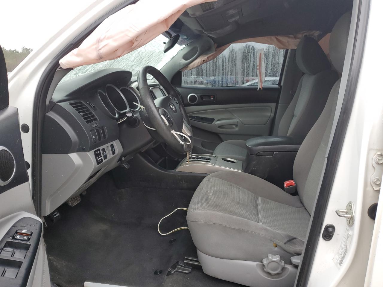 2015 Toyota Tacoma VIN 5TFLU4ENXFX123821 Copart auction photo, all over damage thumbnail 7