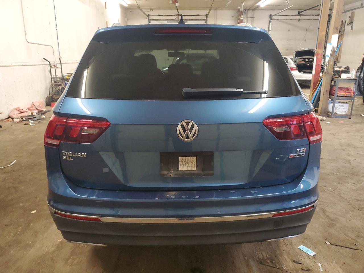 2018 Volkswagen Tiguan VIN 3VV2B7AX3JM040872 Copart auction photo, front end damage thumbnail 6