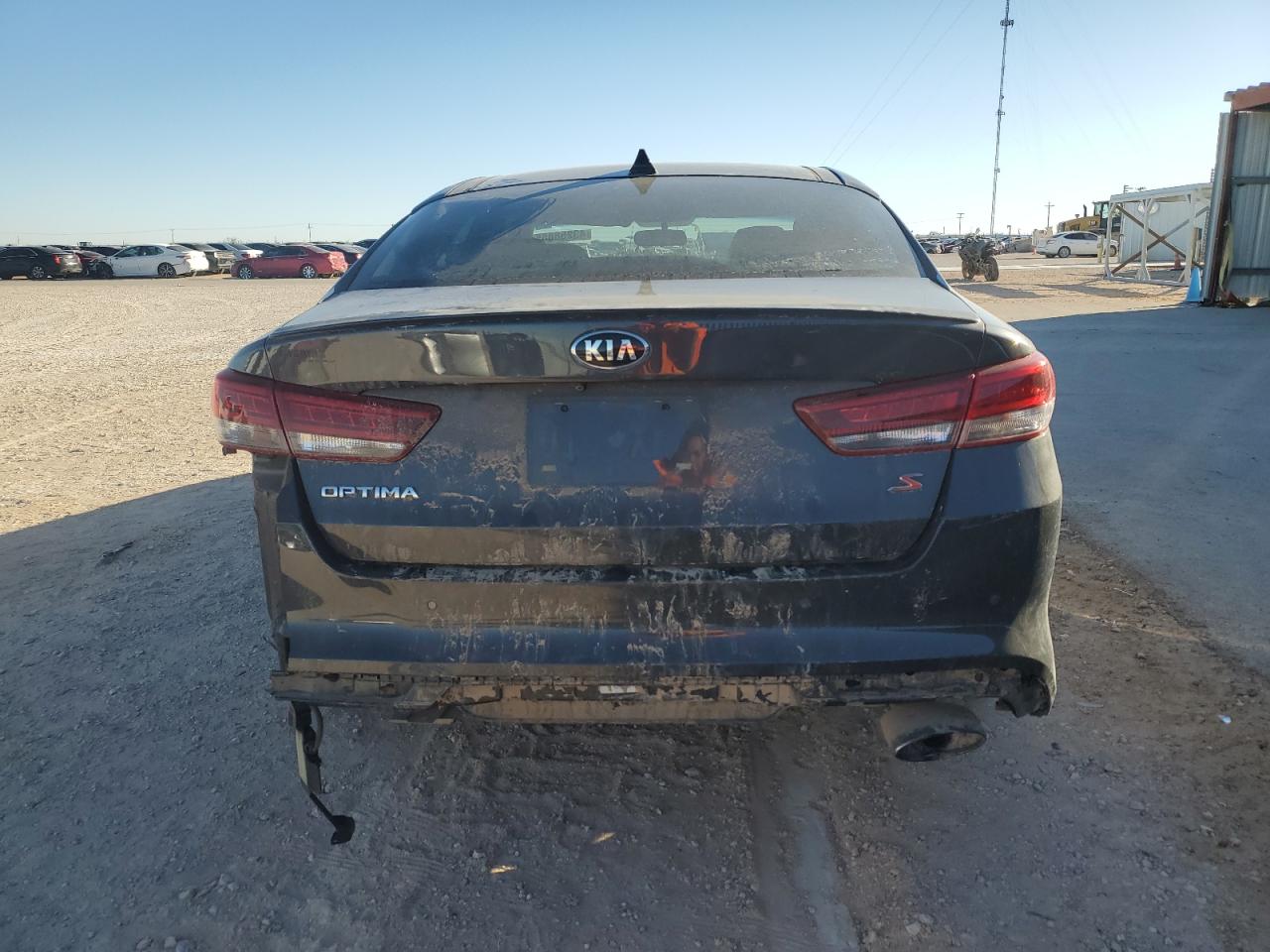 2018 KIA Optima VIN 5XXGT4L37JG221971 Copart auction photo, front end / side damage thumbnail 6