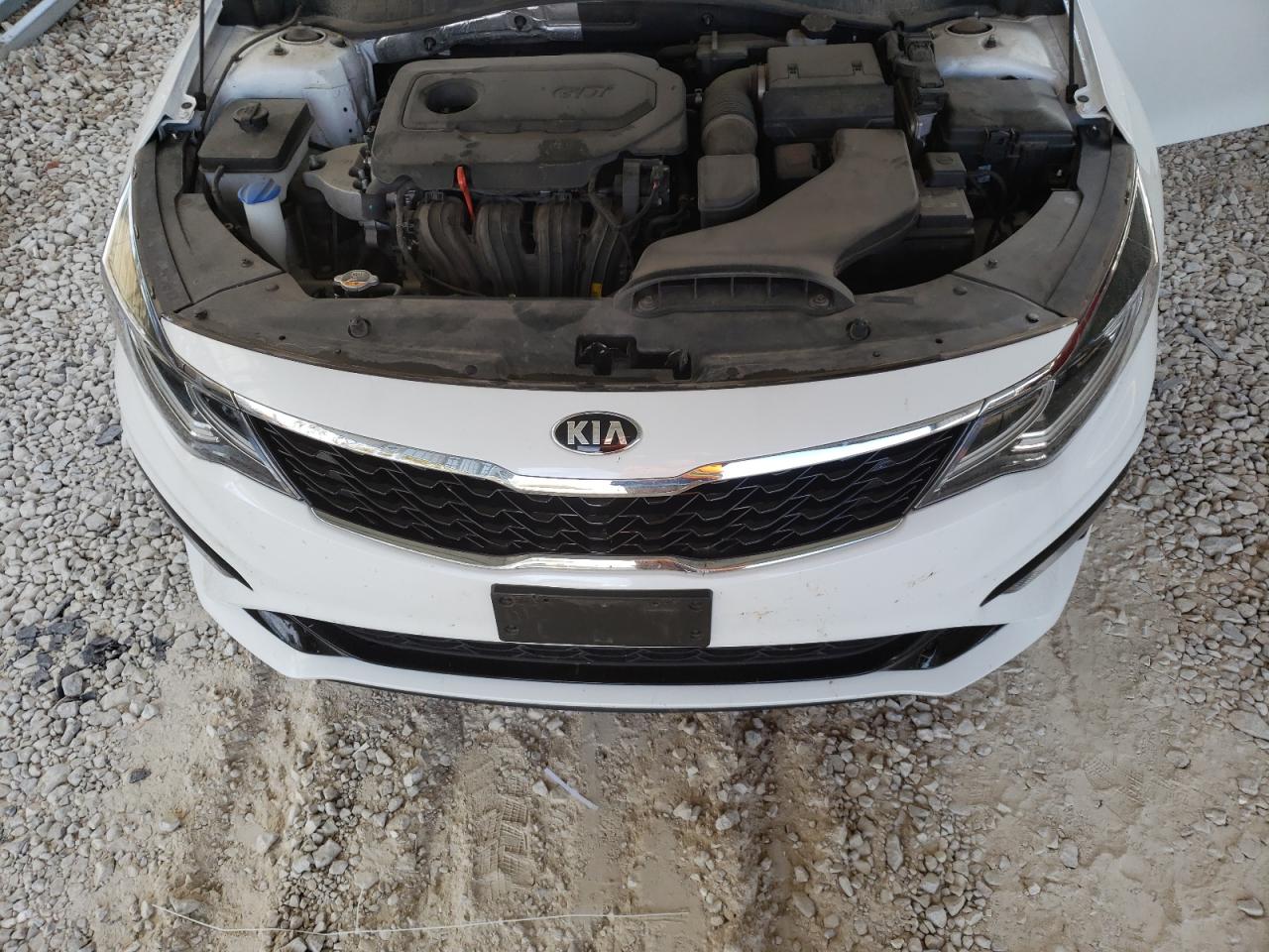 2020 KIA Optima VIN 5XXGT4L3XLG427319 Copart auction photo, minor dent/scratches damage thumbnail 13