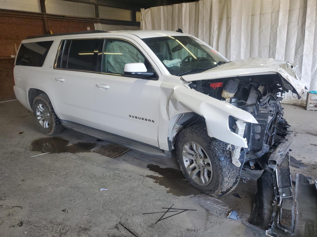 2015 Chevrolet Suburban VIN 1GNSKHKC2FR255141 Copart auction photo, front end damage thumbnail 4