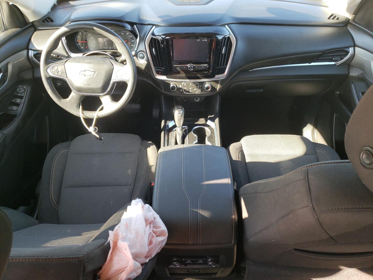 2019 Chevrolet Traverse VIN 1GNERFKW5KJ317552 Copart auction photo, side / undercarriage damage thumbnail 8
