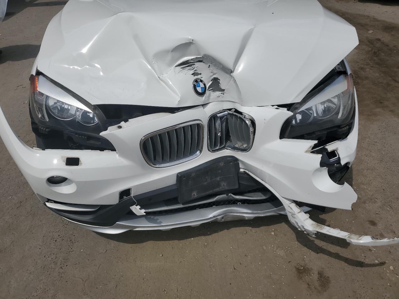 2015 BMW X1 VIN WBAVL1C53FVY33147 Copart auction photo, front end damage thumbnail 12