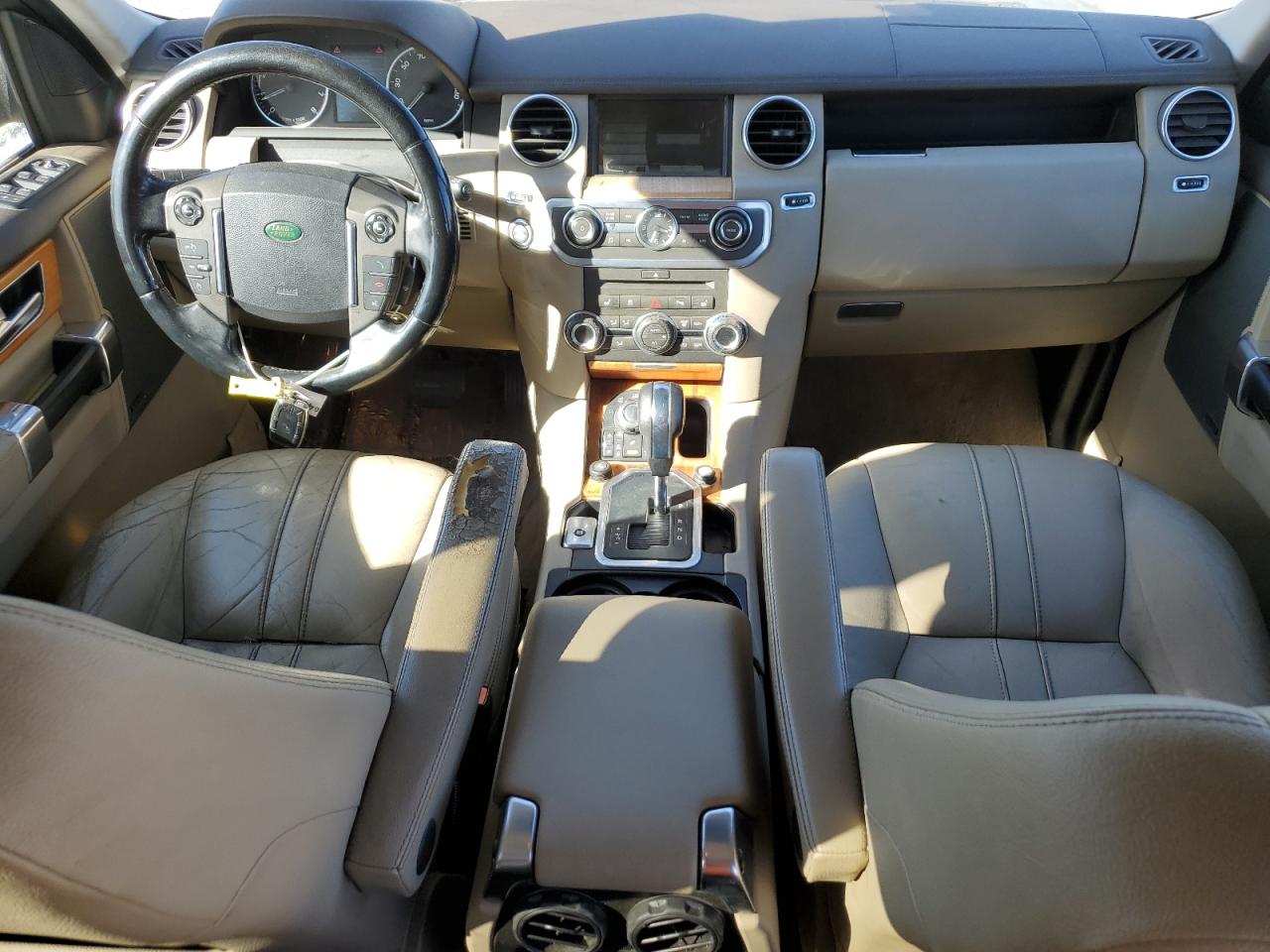 2010 Land Rover LR4 VIN SALAF2D41AA524290 Copart auction photo, front end damage thumbnail 8