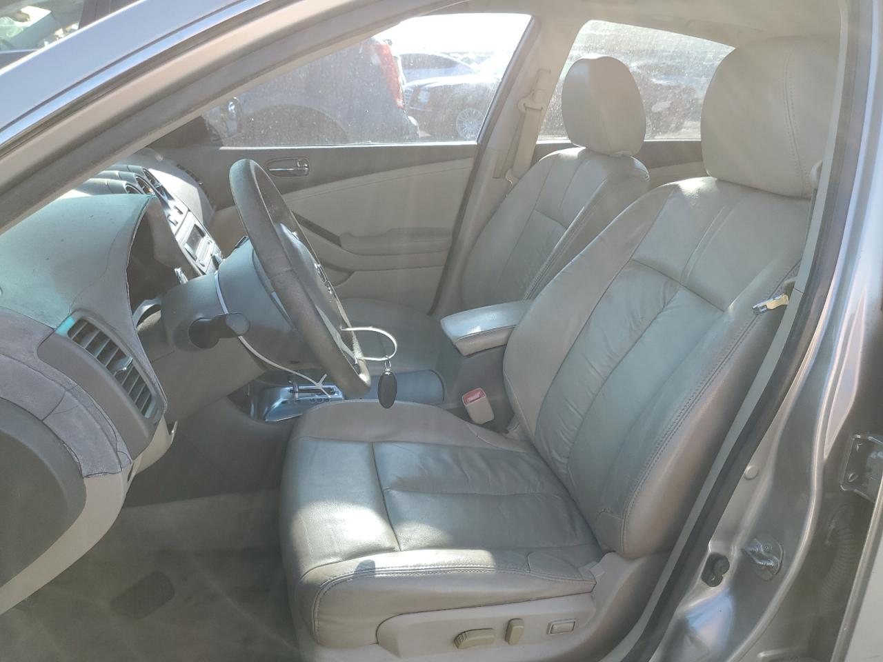 2011 Nissan Altima VIN 1N4AL2AP0BC175259 Copart auction photo, rear end / minor dent/scratches damage thumbnail 7
