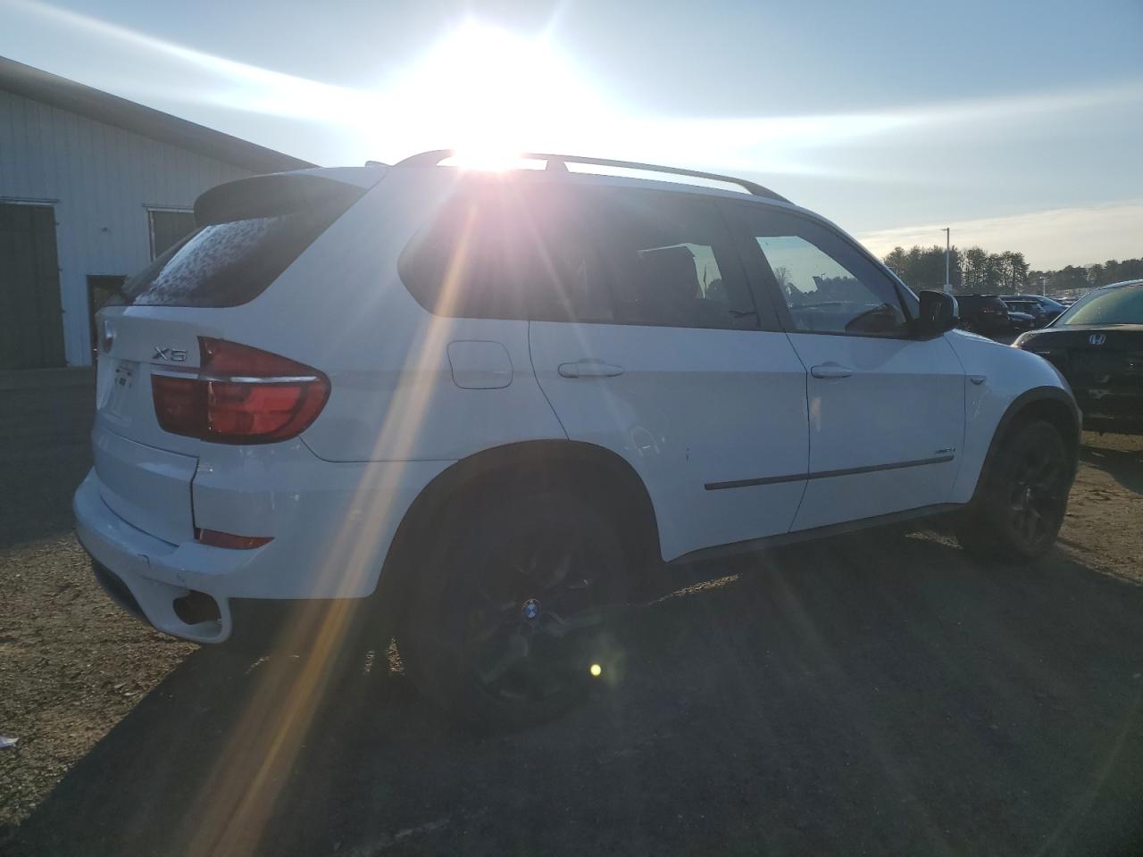 2013 BMW X5 VIN 5UXZV4C53DL992967 Copart auction photo, minor dent/scratches damage thumbnail 3