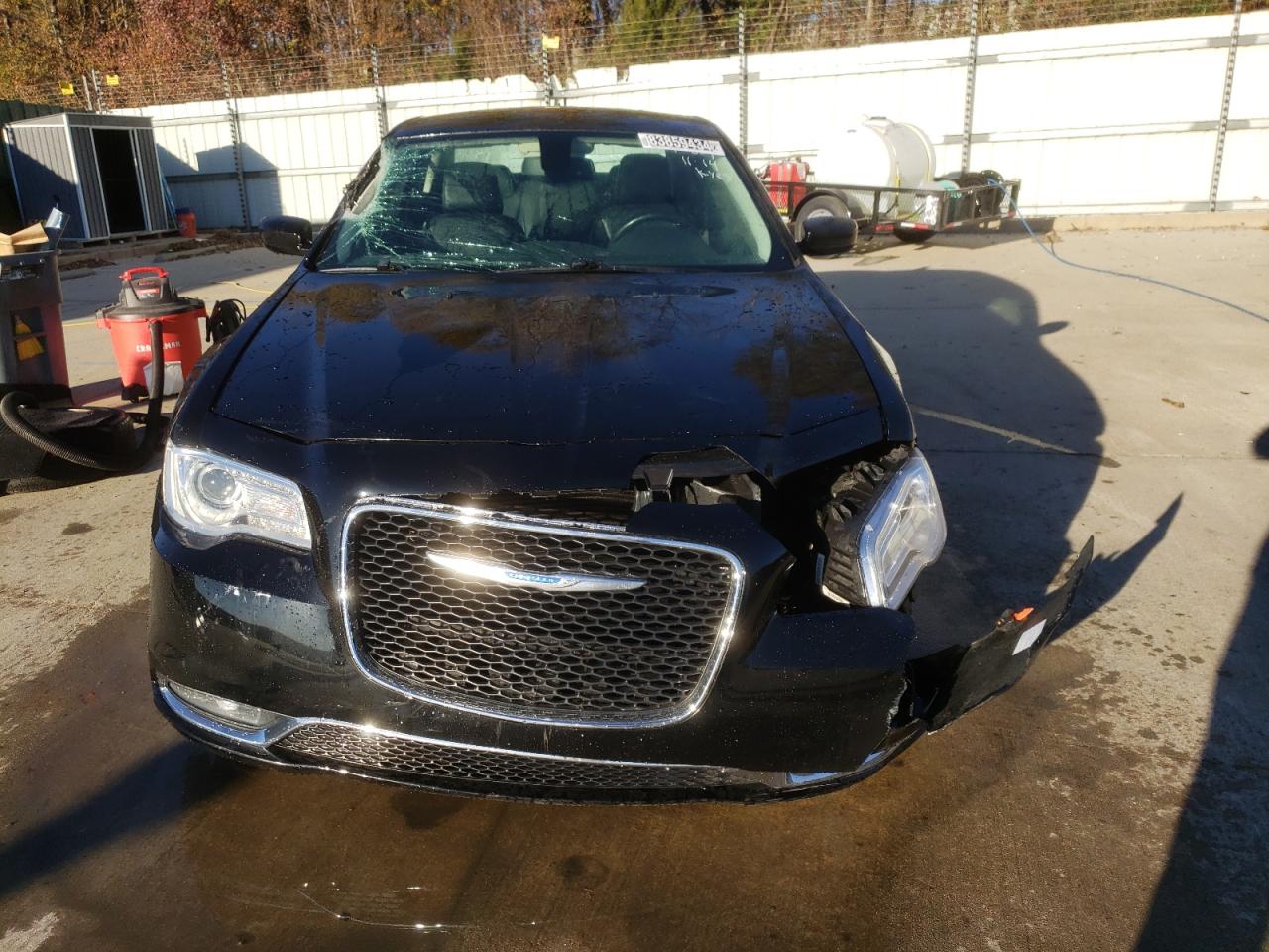 2019 Chrysler 300 VIN 2C3CCAAG1KH589987 Copart auction photo, front end damage thumbnail 5