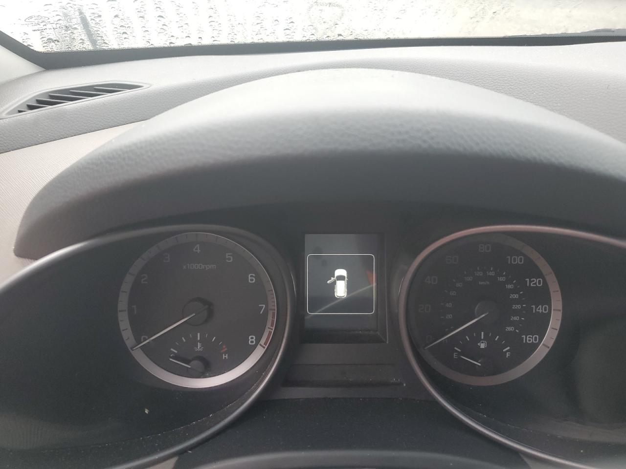2017 Hyundai Santa Fe VIN 5NMZTDLB7HH026268 Copart auction photo, minor dent/scratches damage thumbnail 9