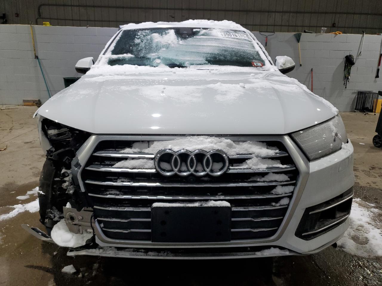 2019 Audi Q7 VIN WA1LABF76KD002593 Copart auction photo, front end damage thumbnail 5