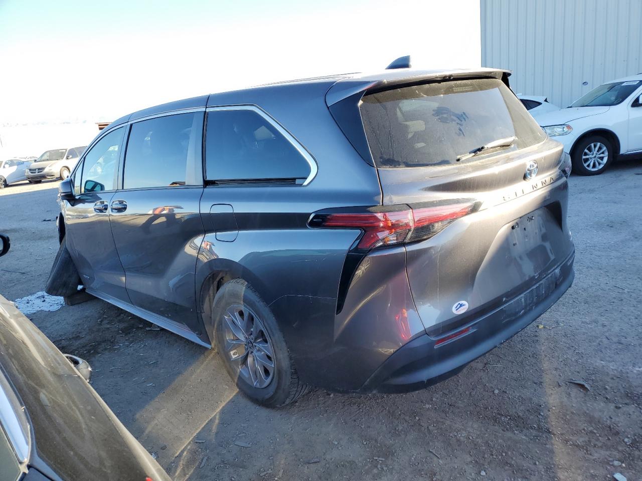 2021 Toyota Sienna VIN 5TDKRKEC0MS026534 Copart auction photo, undercarriage / front end damage thumbnail 2