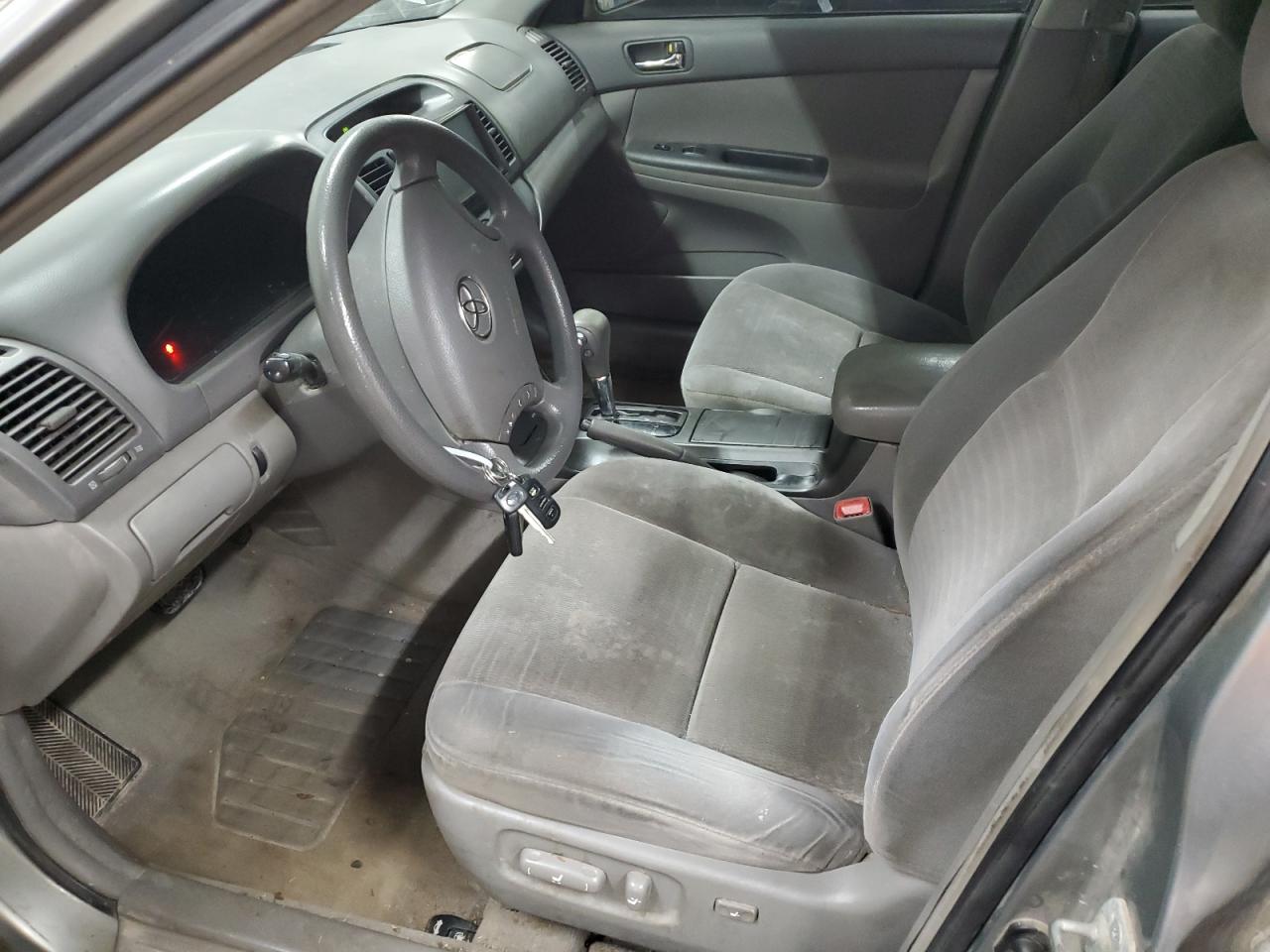 2005 Toyota Camry VIN 4T1BE32K25U975413 Copart auction photo, front end / minor dent/scratches damage thumbnail 7