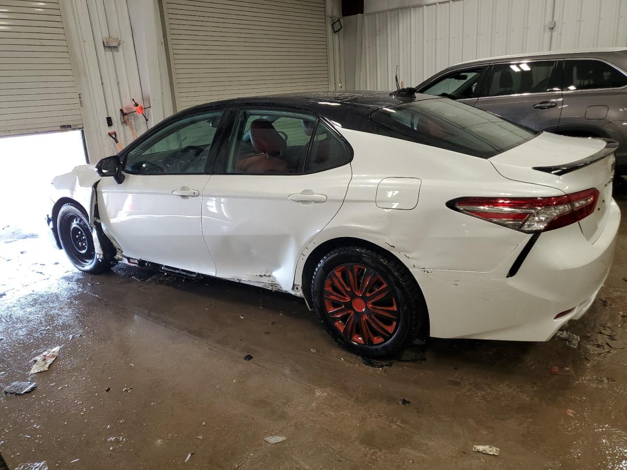 2019 Toyota Camry VIN 4T1B61HK6KU296846 Copart auction photo, all over damage thumbnail 2
