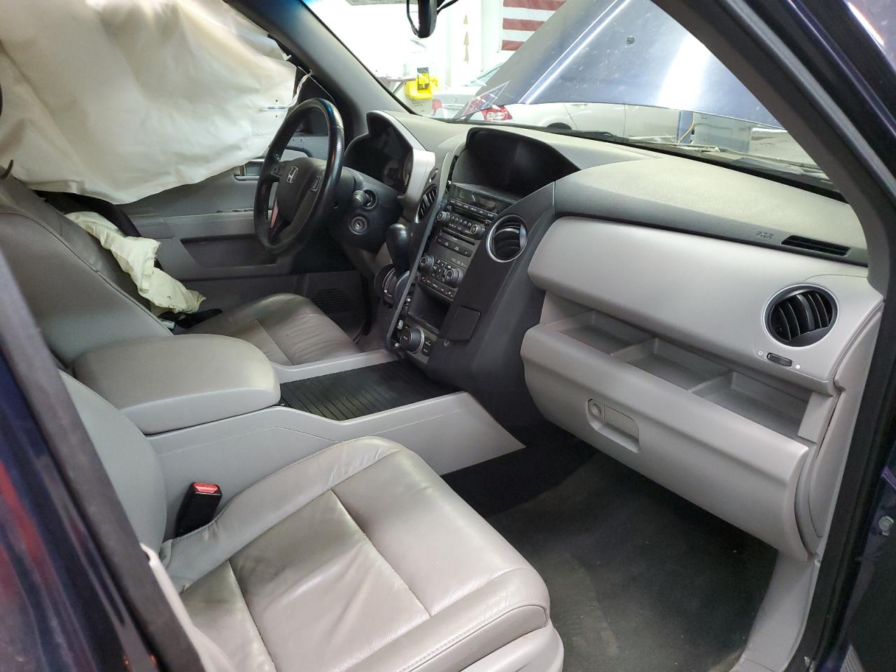 2015 Honda Pilot VIN 5FNYF4H6XFB040209 Copart auction photo, all over damage thumbnail 8