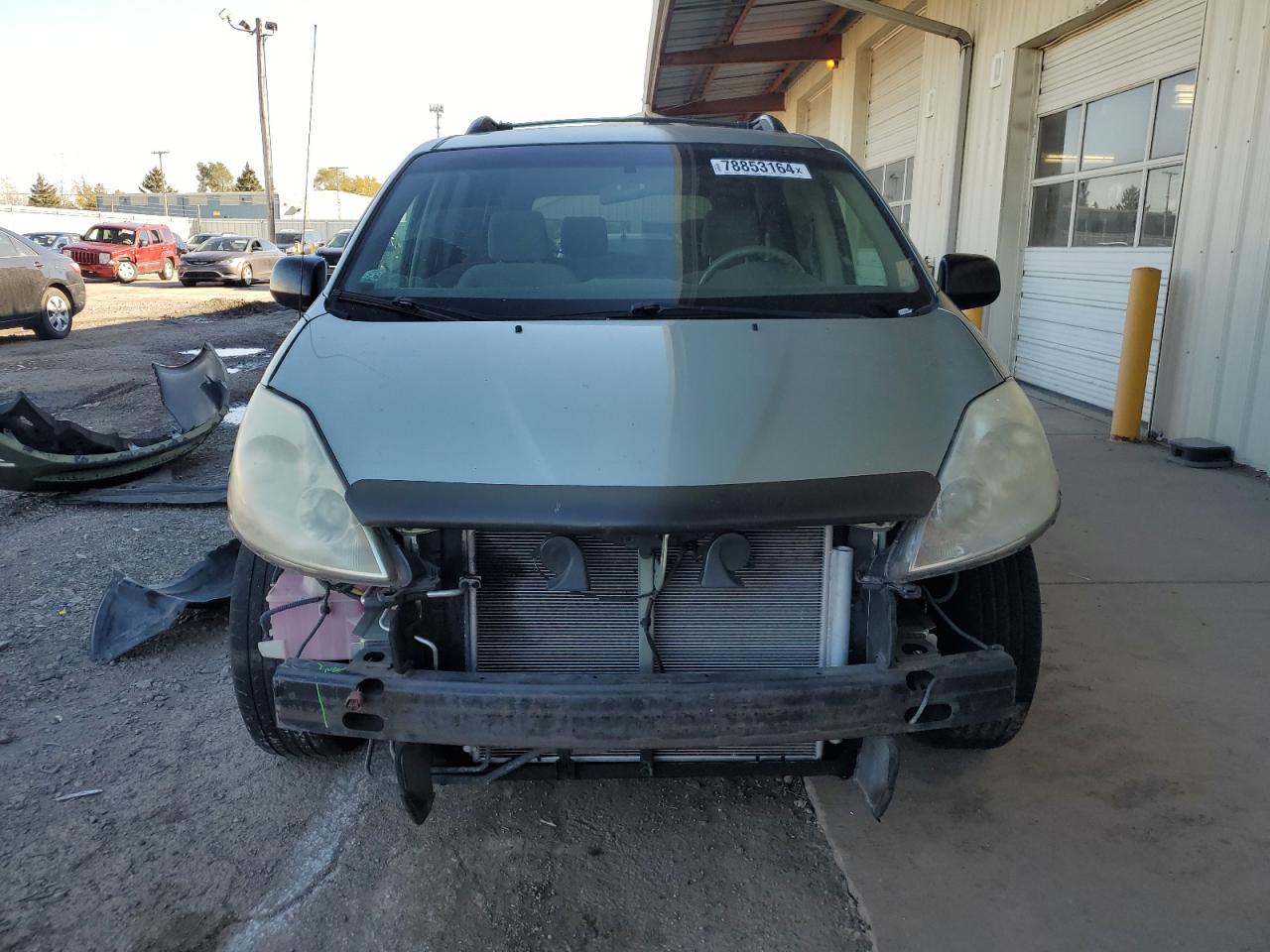 2006 Toyota Sienna VIN 5TDZA23C06S436519 Copart auction photo, front end damage thumbnail 5
