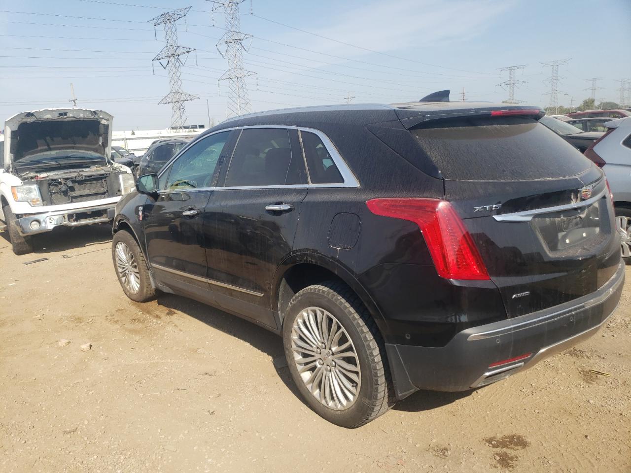 2019 Cadillac XT5 VIN 1GYKNGRS9KZ122646 Copart auction photo, front end damage thumbnail 2