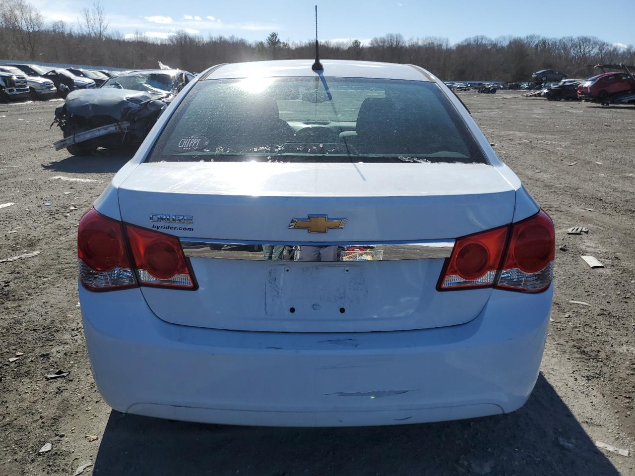 2014 Chevrolet Cruze VIN 1G1PA5SG9E7405171 Copart auction photo, side / minor dent/scratches damage thumbnail 6