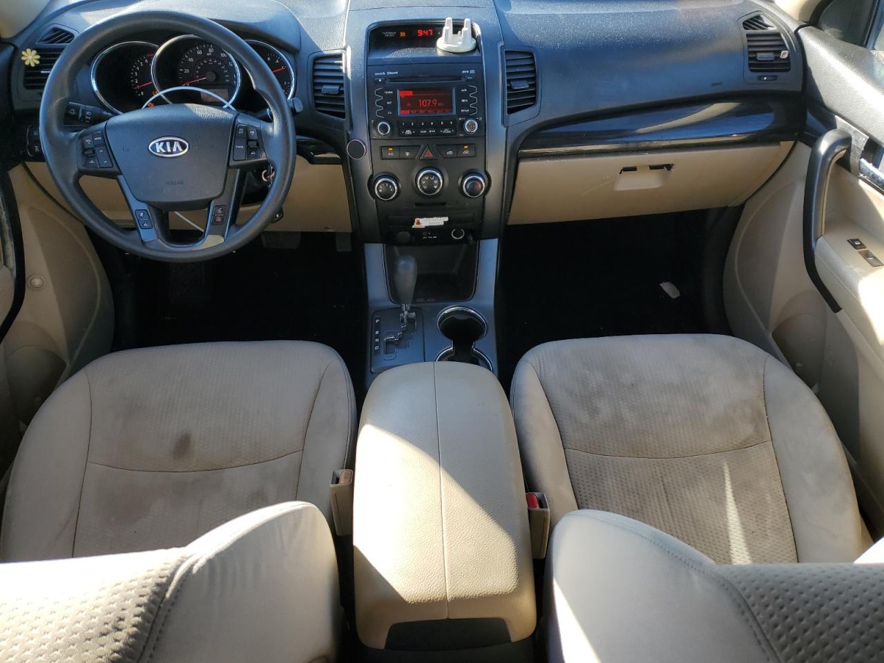 2011 KIA Sorento VIN 5XYKTCA13BG010026 Copart auction photo, front end damage thumbnail 8