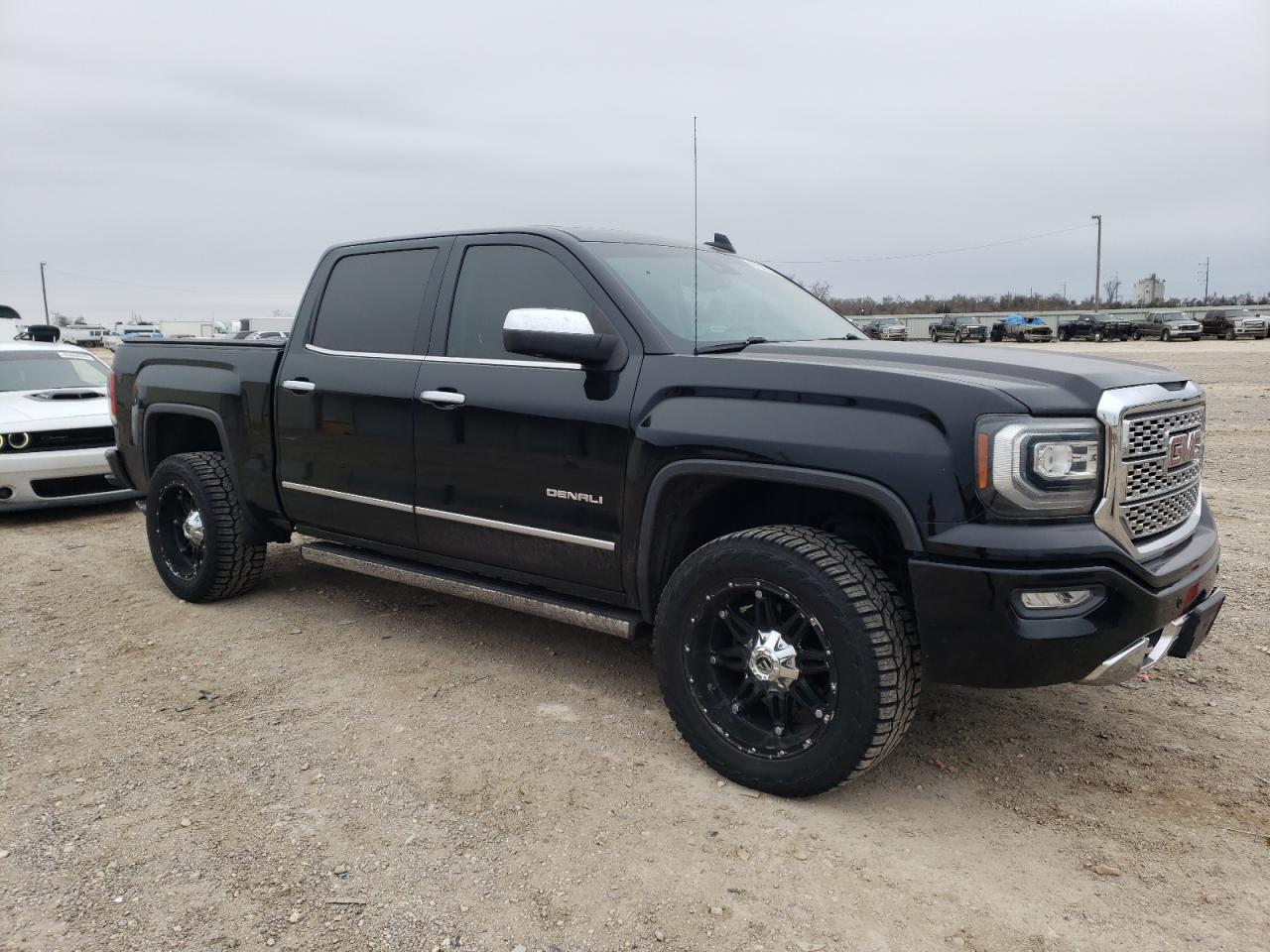 2018 GMC Sierra VIN 3GTU2PEJ5JG415429 Copart auction photo, front end damage thumbnail 4