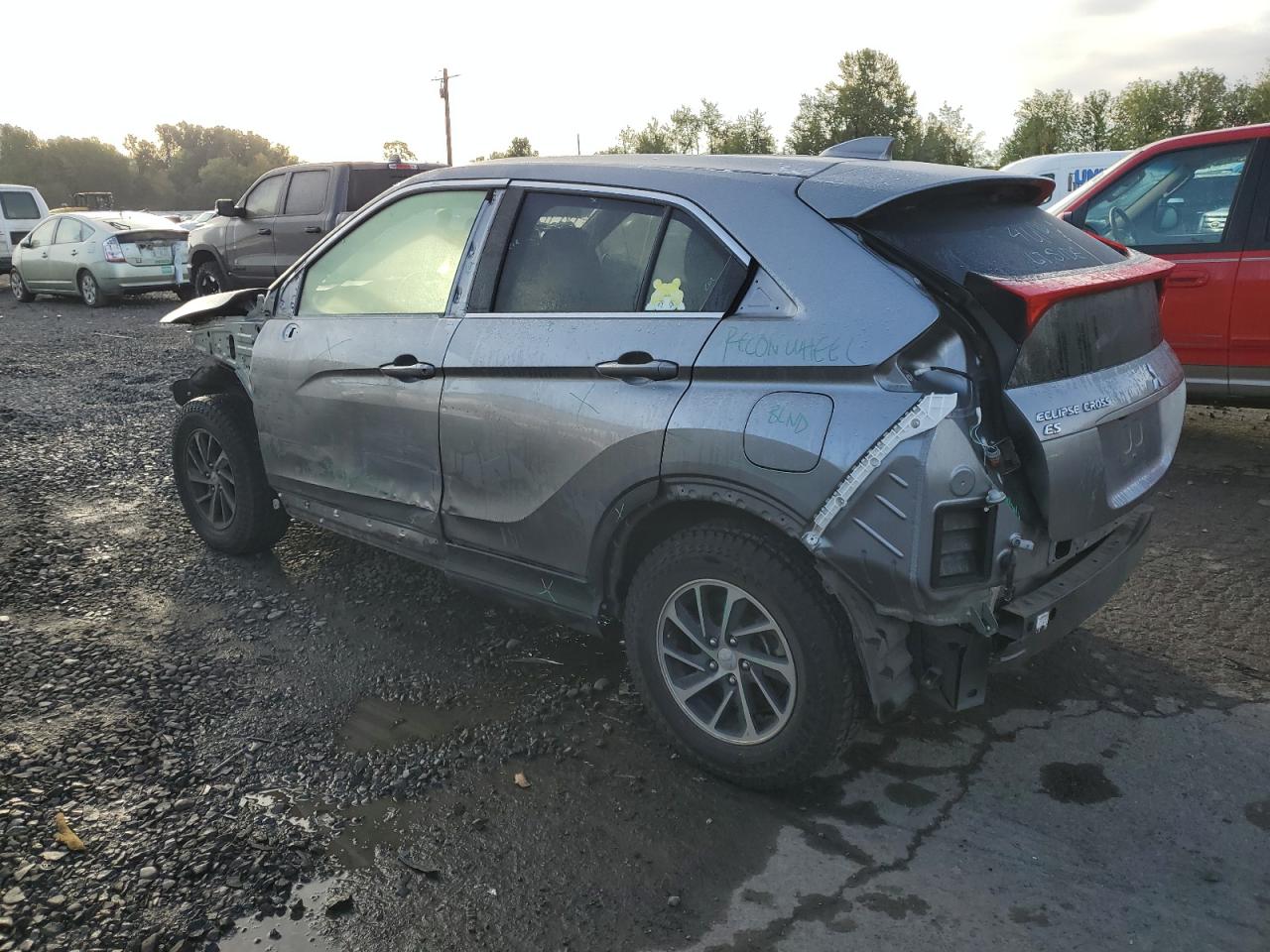 2020 Mitsubishi Eclipse VIN JA4AS3AA3LZ035634 Copart auction photo, rear end / front end damage thumbnail 2