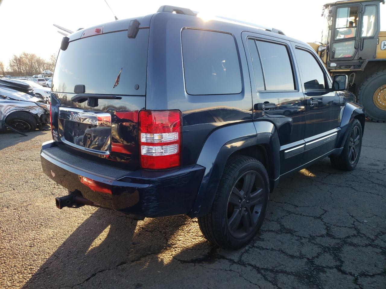 2012 Jeep Liberty (North America) VIN 1C4PJMFK8CW151181 Copart auction photo, mechanical / minor dent/scratches damage thumbnail 3