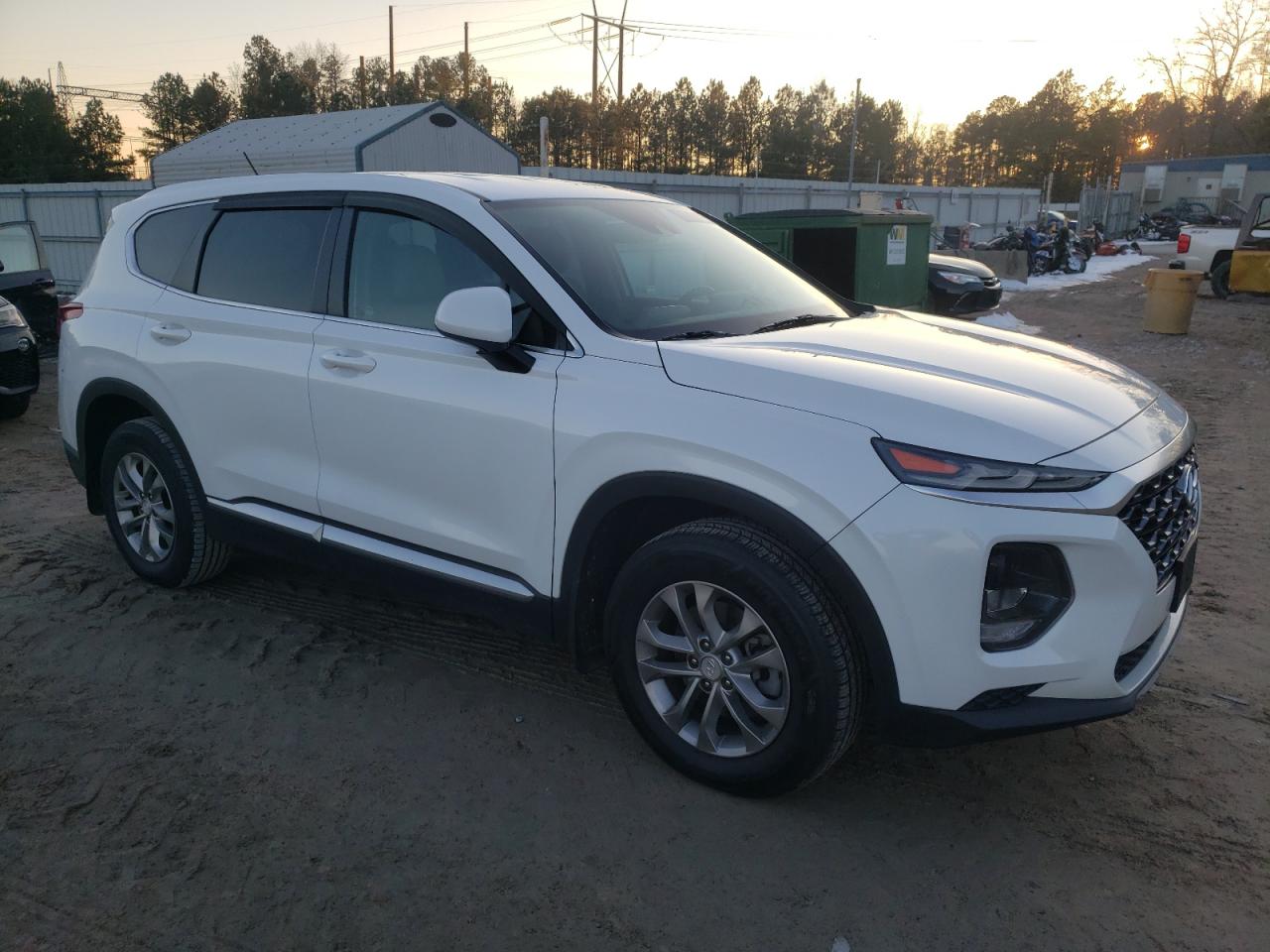 2019 Hyundai Santa Fe VIN 5NMS23AD9KH105757 Copart auction photo, vandalism damage thumbnail 4