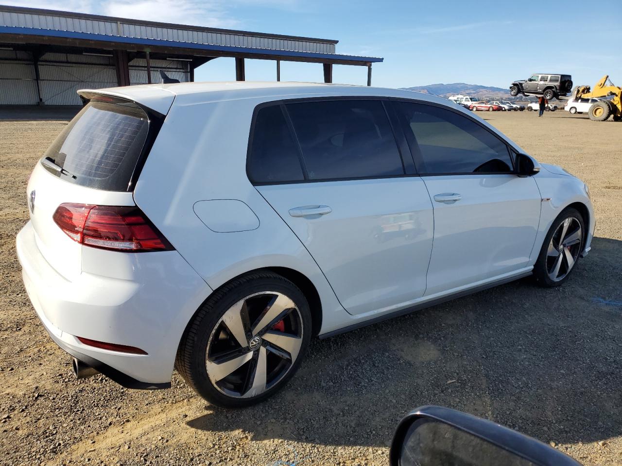 2018 Volkswagen GTI VIN 3VW547AU9JM291548 Copart auction photo, minor dent/scratches damage thumbnail 3